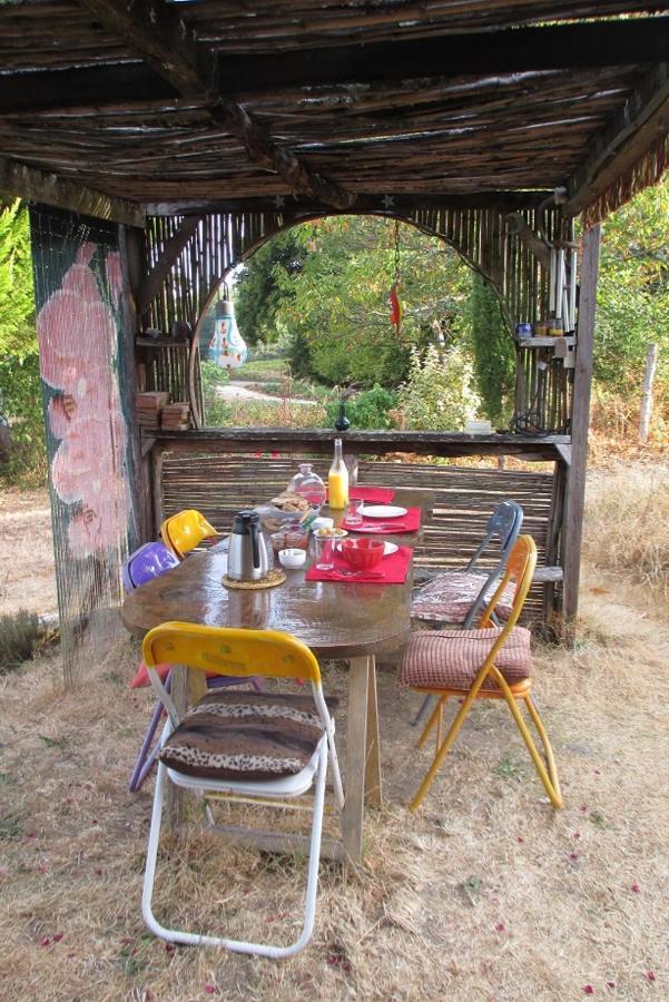 Joli Bois Bed & Breakfast Montrollet Bagian luar foto